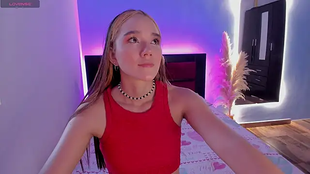 CRISTAL T2 online show from April 3, 2:04 pm