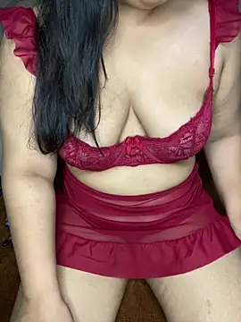 urbustymom online show from April 18, 10:07 am