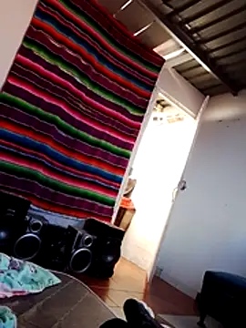 aNicoll online show from December 15, 8:58 pm