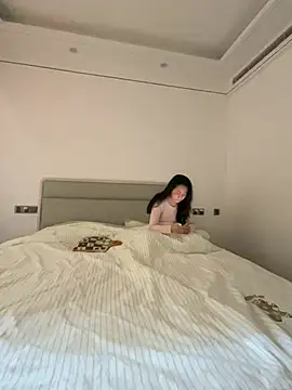 ccyun666 online show from February 18, 1:27 am