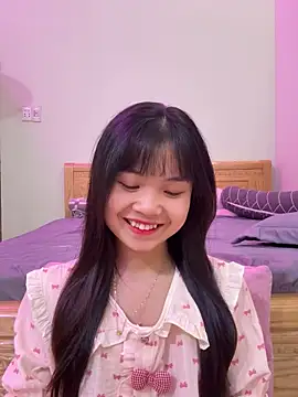    KARA    online show from April 10, 9:04 am