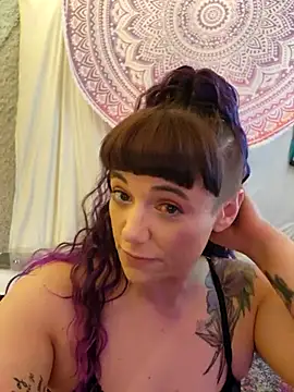 infinirose online show from April 13, 8:15 am