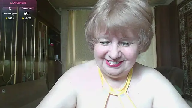 Casey peach online show from August 7, 10:33 am