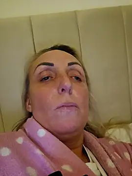 theblondecocklover online show from February 12, 7:59 pm