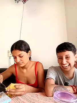 Mei and Gaby online show from March 13, 7:04 pm