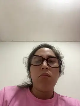 LatinDoll8 online show from April 9, 4:48 am