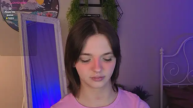 LetoriaNotley online show from March 4, 8:59 pm