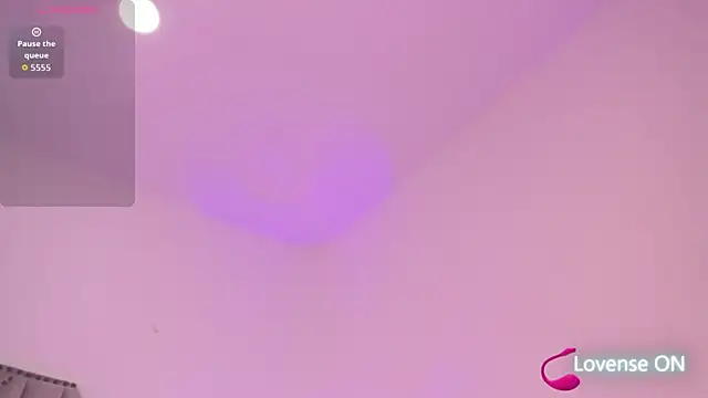 amber  ferrera online show from April 10, 8:59 pm