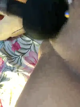 DelugingShrug online show from December 18, 3:55 am