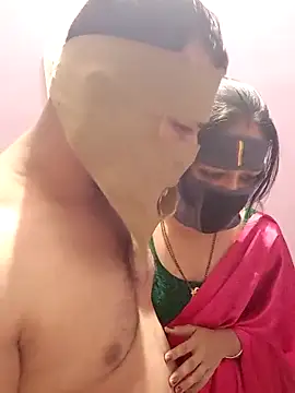 notyg240 online show from April 7, 8:00 pm