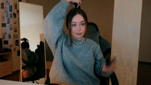 fallin lovee online show from December 20, 5:33 am