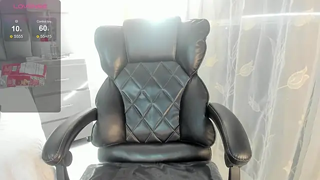 ChannelWhitee  online show from January 18, 8:49 pm