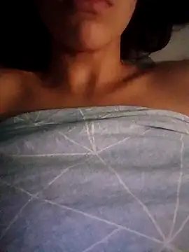 Moniquelais online show from December 21, 8:35 pm