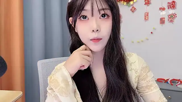 smalldaisy online show from February 28, 2:22 am