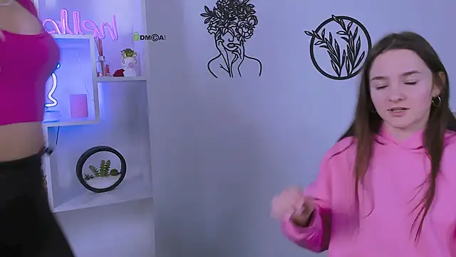 lole ti online show from February 18, 5:01 pm