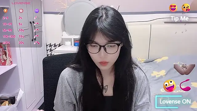 zhnmjx2025 online show from April 18, 12:18 pm