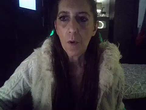 labelgecoquine online show from October 31, 8:35 pm