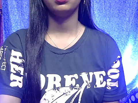 cute Dirty Diva online show from March 25, 2:06 am