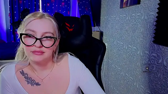 Eva Vibe  online show from March 12, 7:22 am