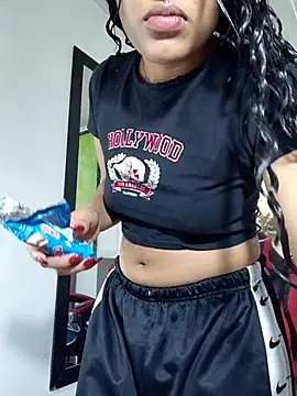 ashley-17 online show from February 12, 3:41 am