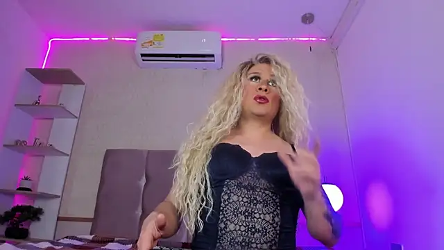 Lara Luckessy online show from December 22, 12:19 pm