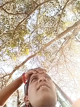 Karishma singh online show from March 4, 10:33 am