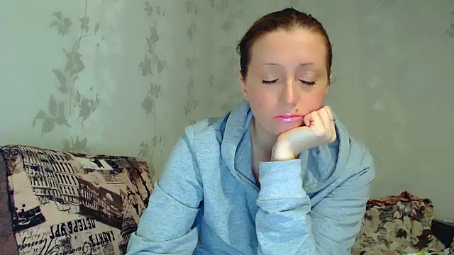 CrystallAngel online show from February 7, 5:17 pm