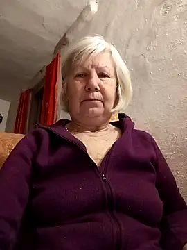 KlaudiaDarling online show from February 14, 3:19 am