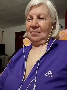 KlaudiaDarling online show from March 12, 3:58 pm