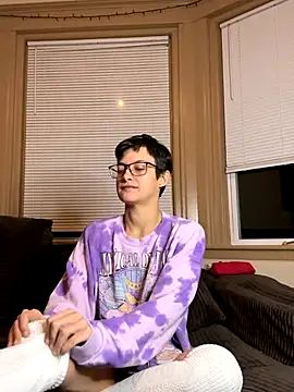 FaiiryArii online show from January 8, 7:12 am