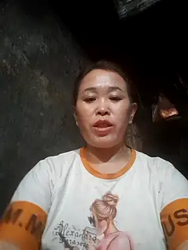 dakota-kis online show from April 6, 12:10 am