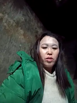 dakota-kis online show from February 3, 6:22 am