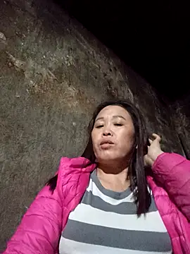 dakota-kis online show from March 1, 1:22 pm