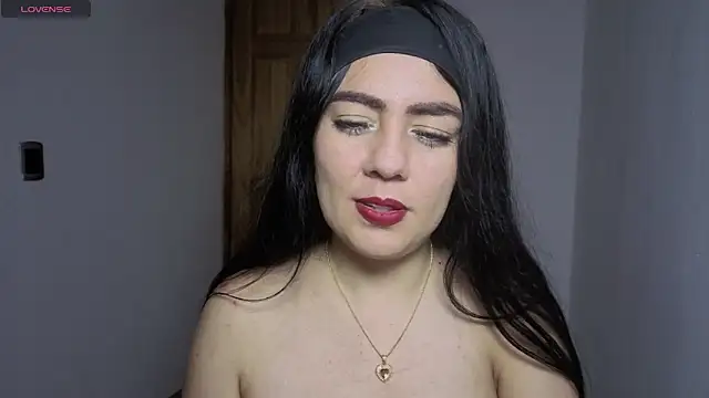 VelourNyx online show from April 19, 9:53 am