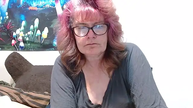 ladylavende3 online show from November 14, 9:04 pm