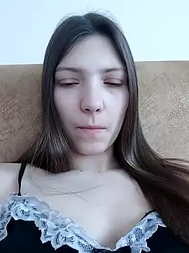 LunaTori456 online show from April 13, 7:09 am