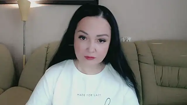 infinity loveliness online show from November 4, 9:25 am