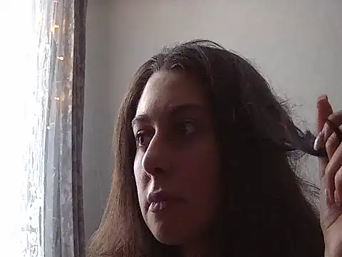 BeniaGoureis online show from January 7, 7:12 am