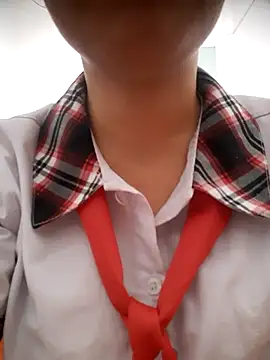 lina loveee online show from March 13, 8:15 am