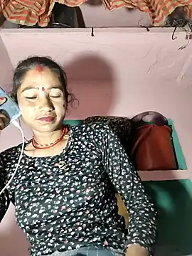 lodhi8080 online show from April 18, 10:20 pm