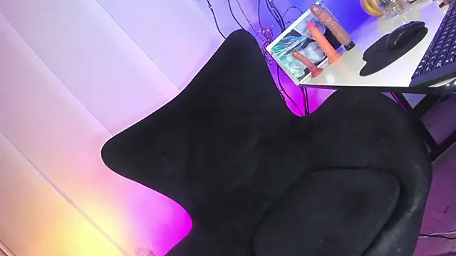 Sue blue online show from April 14, 5:29 am