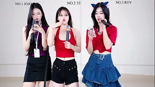 QIANXI 004 online show from January 10, 11:59 am