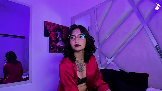 velvet mystic online show from January 9, 3:11 am