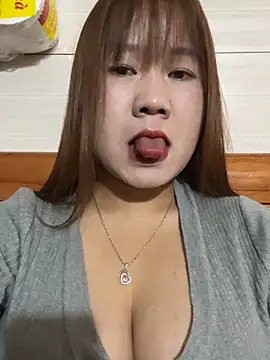 Liness101 online show from March 31, 5:51 am