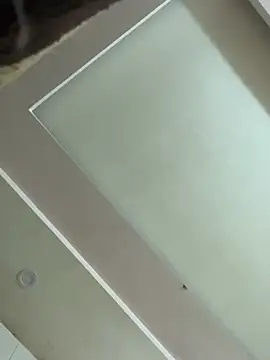 Liness101 online show from March 23, 8:42 am