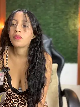 PaulaSweetFire  online show from March 22, 10:05 pm