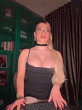 Ginevrafedez online show from March 8, 2:04 am