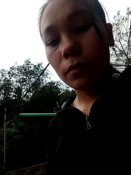 vanvan005 online show from March 17, 9:46 am