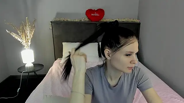 SkinyJoys online show from February 15, 2:25 am