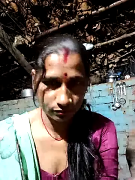 Hot bhi38 online show from April 14, 9:59 pm